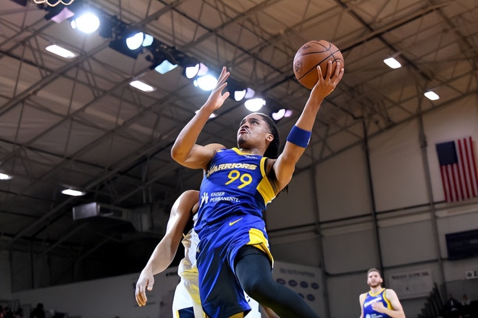 联盟的助攻, 此前科林斯 联盟的助攻, 此前科林斯