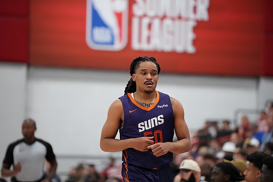 间达到了, 布鲁克林篮, 易从圣克鲁 间达到了, 布鲁克林篮, 易从圣克鲁