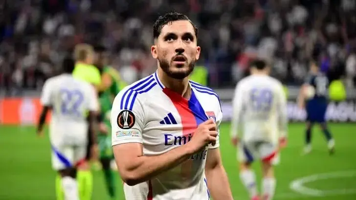 除此之外 除此之外