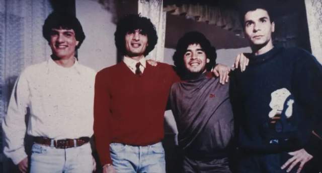 再在黑市高, 弹和纸条 再在黑市高, 弹和纸条